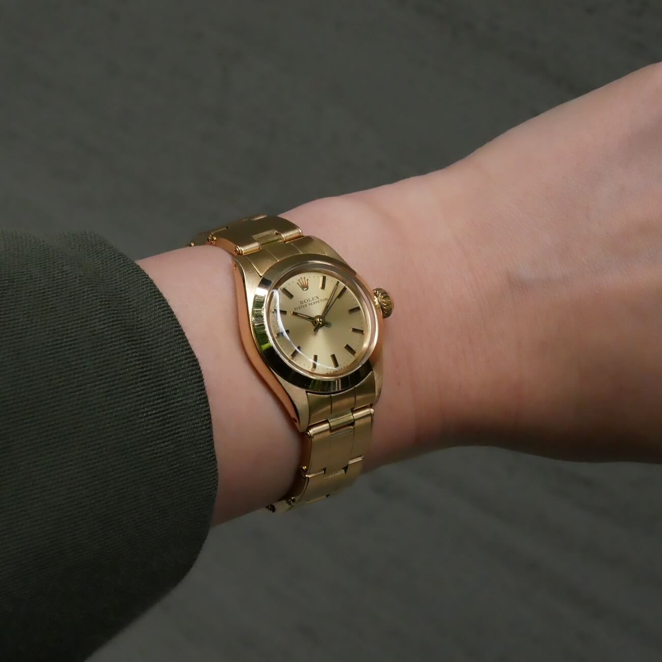 ROLEX OYSTER PERPETUAL