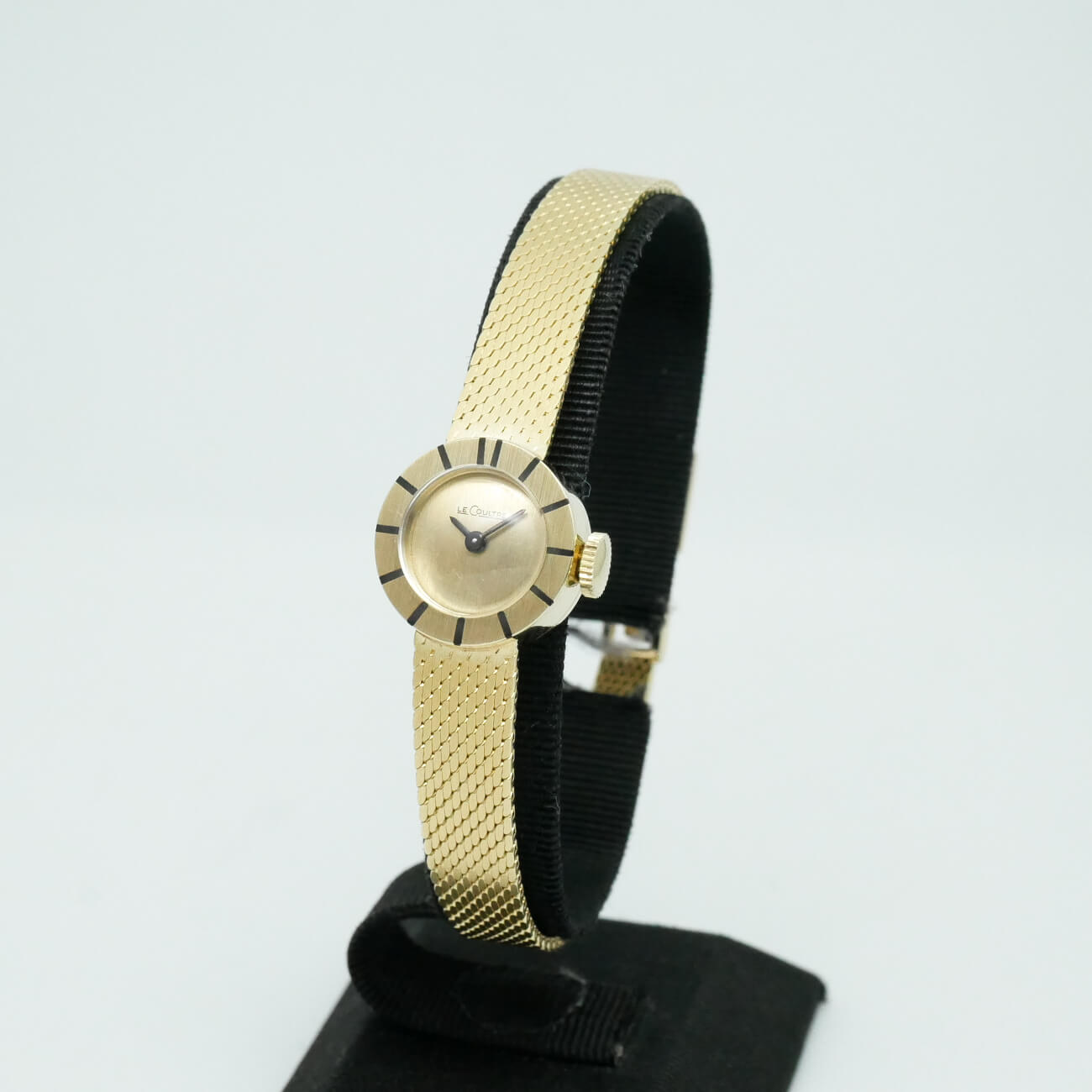 JAEGER LECOULTRE ROUND MODEL