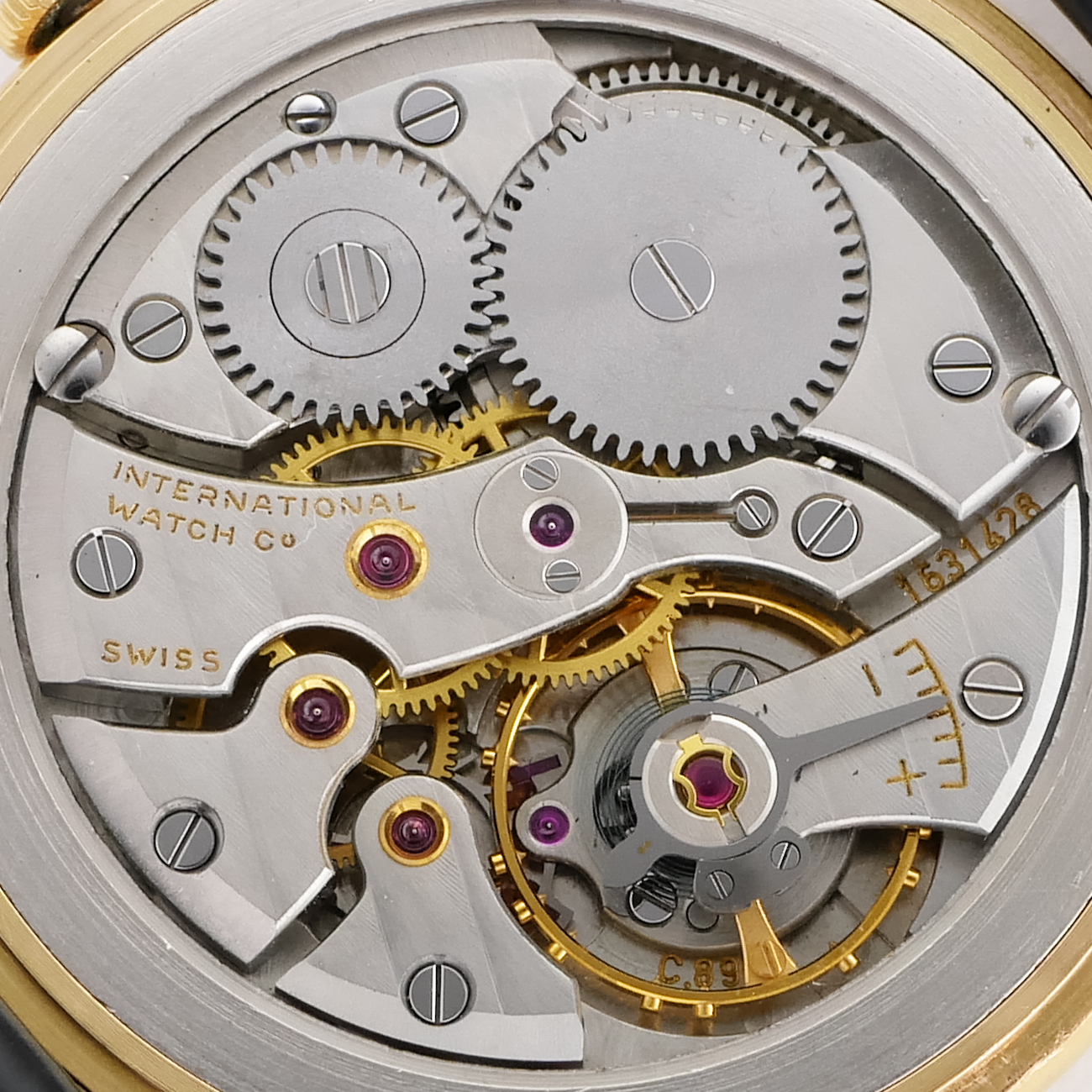 IWC ROUND MODEL