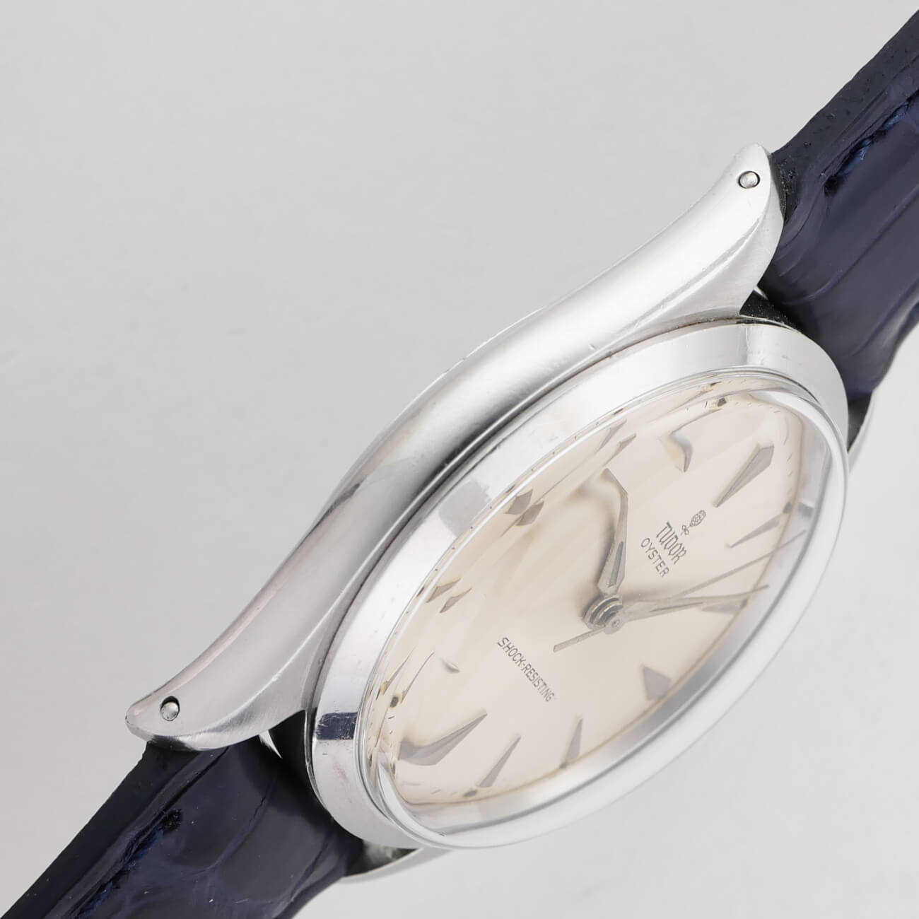 TUDOR OYSTER