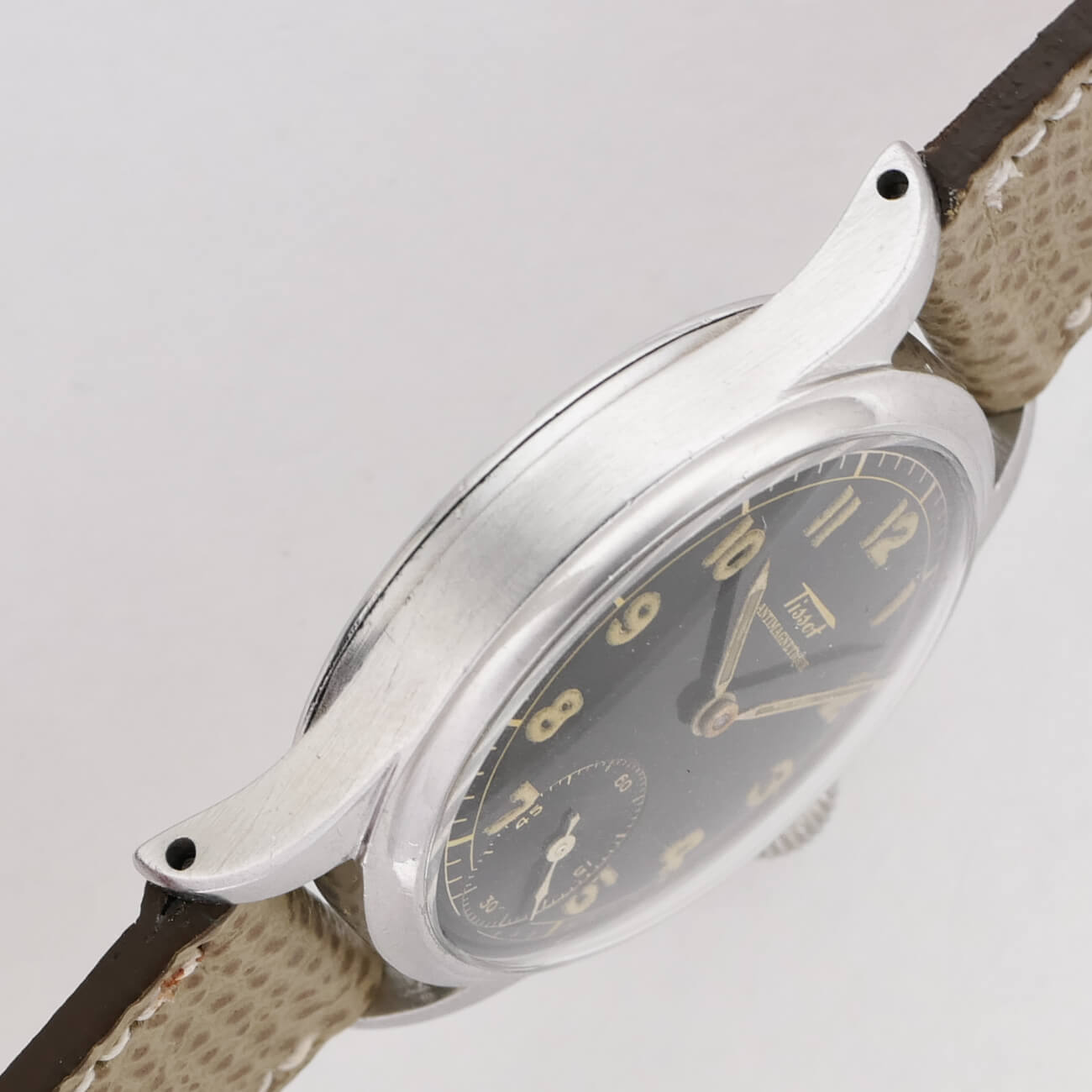 TISSOT ROUND MODEL