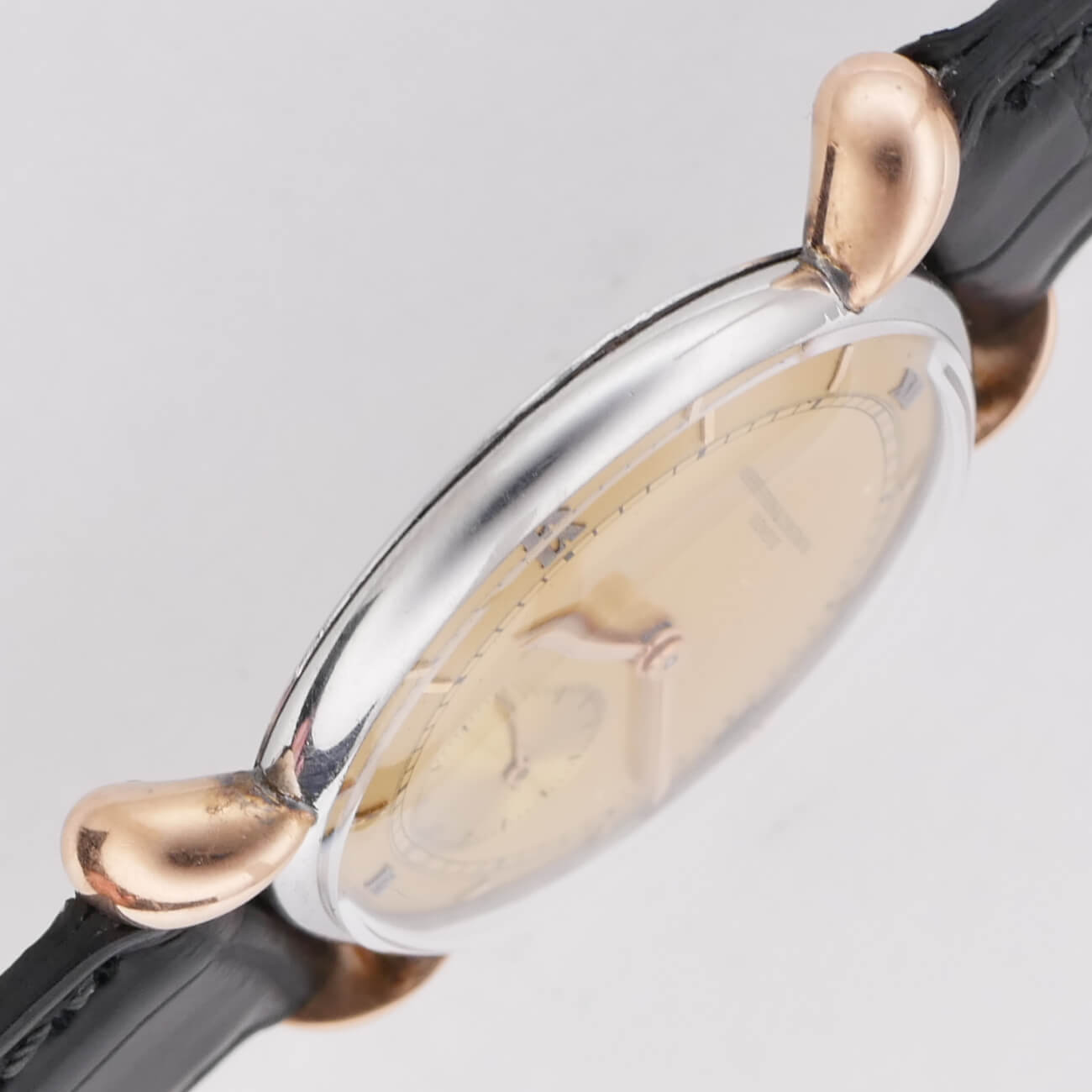 VACHERON & CONSTANTIN ROUND MODEL