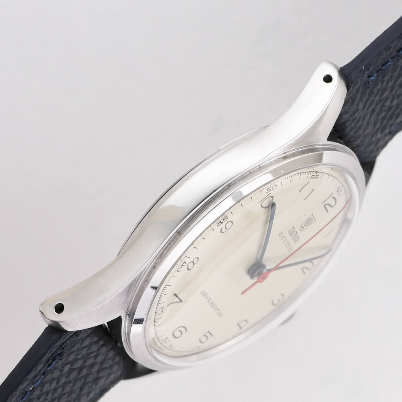 TUDOR OYSTER