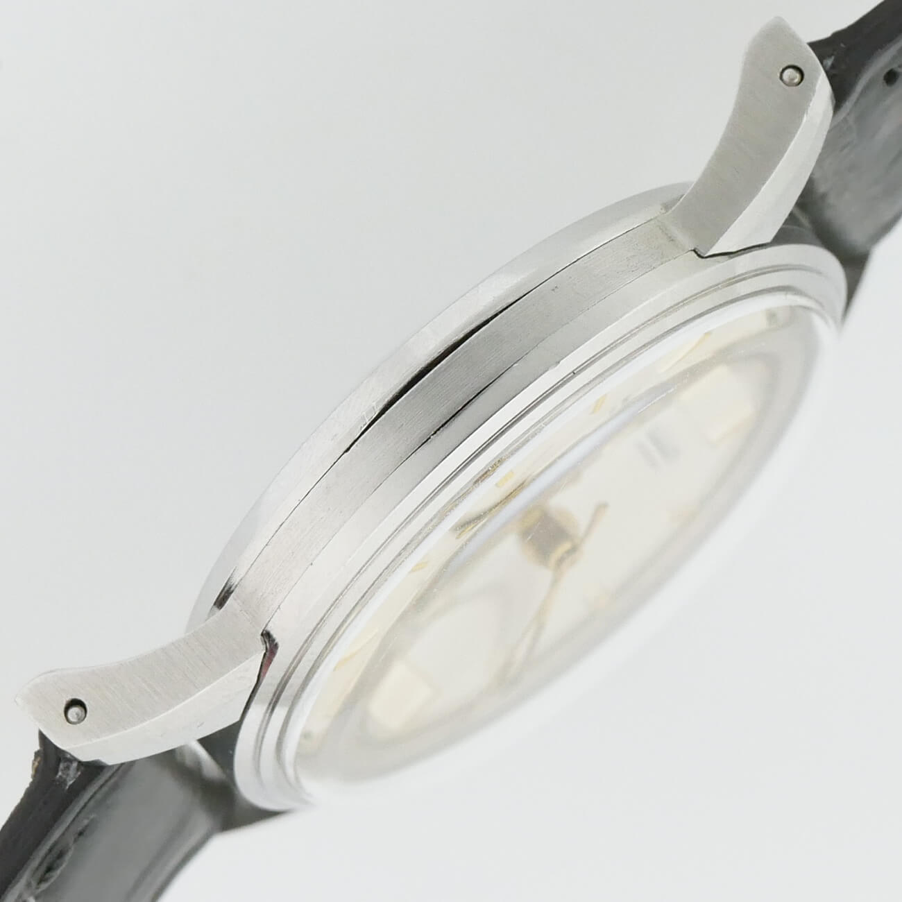 IWC ROUND MODEL