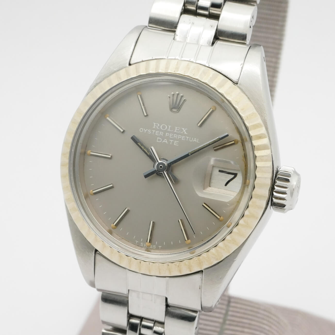 ROLEX OYSTER PERPETUAL DATE