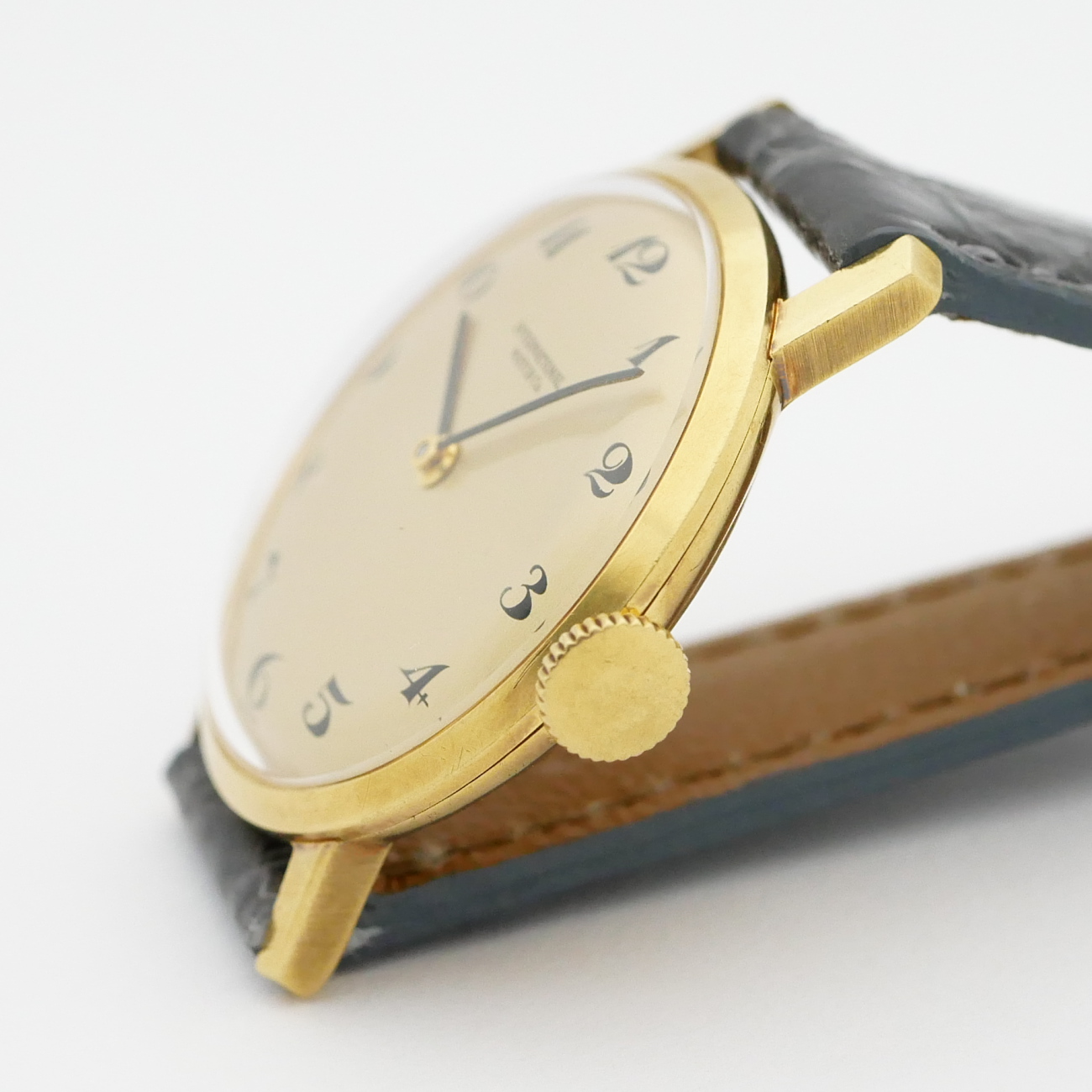 IWC ROUND MODEL