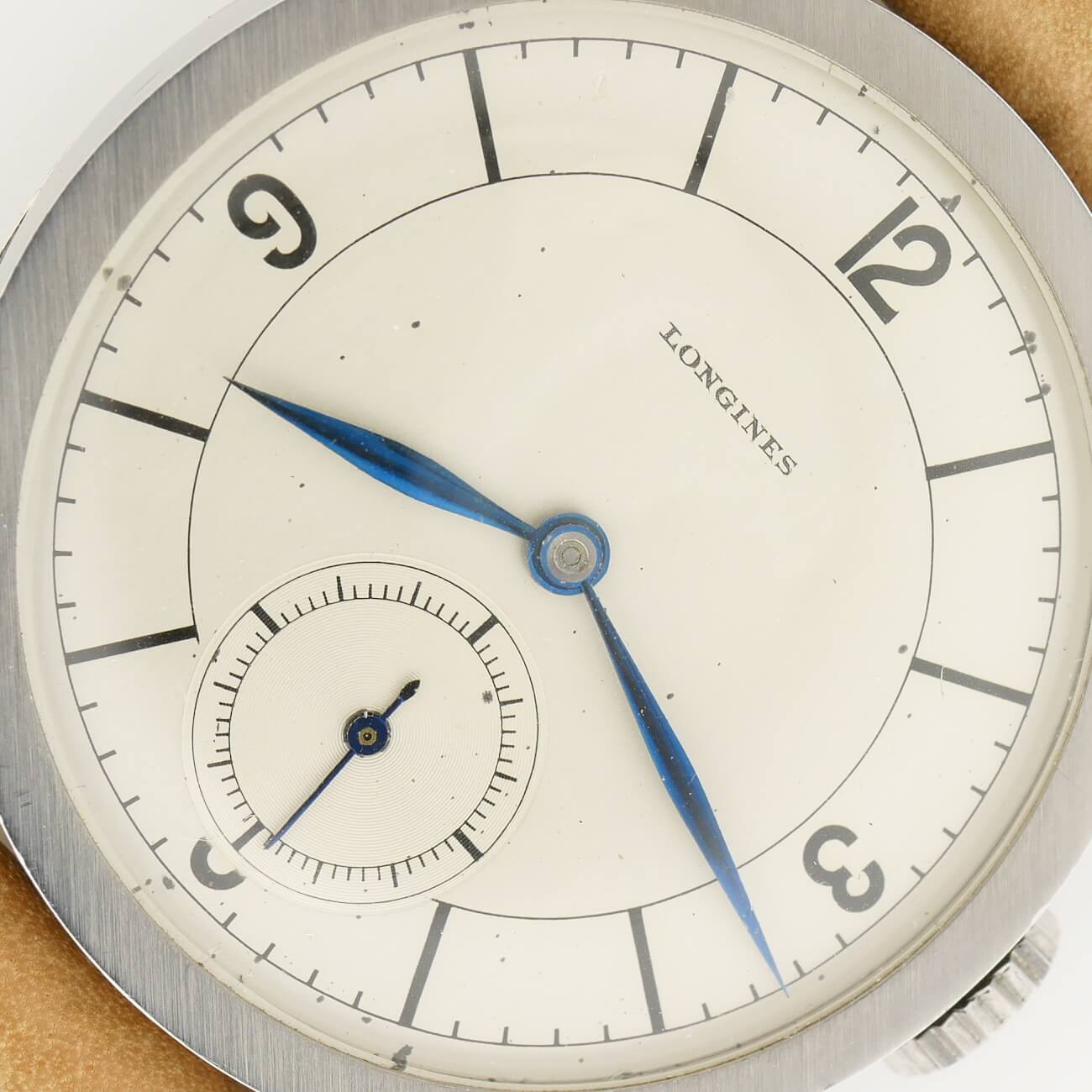 LONGINES ROUND MODEL ”NOS”