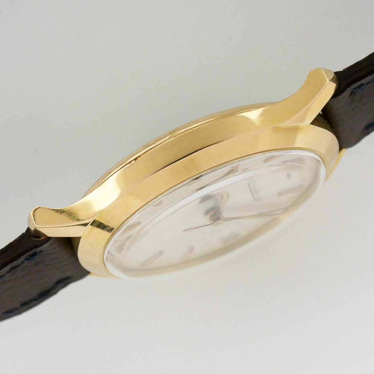 JAEGER LECOULTRE ROUND MODEL