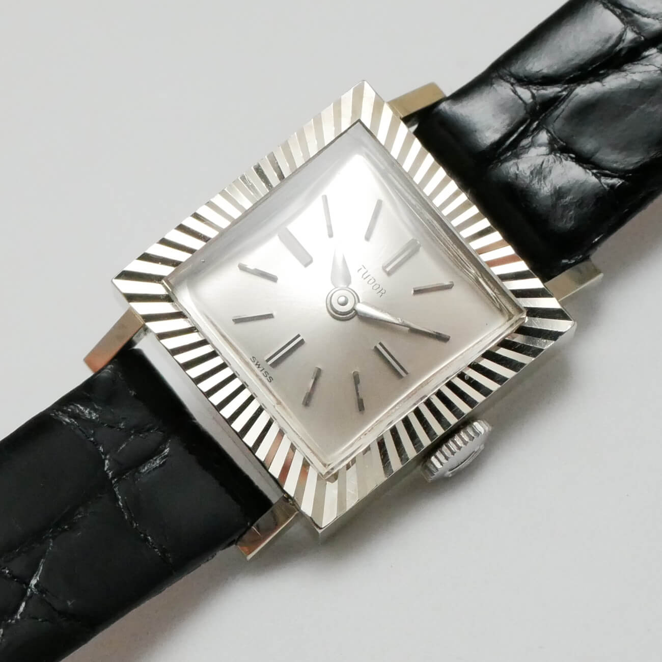 TUDOR RECTANGLE MODEL