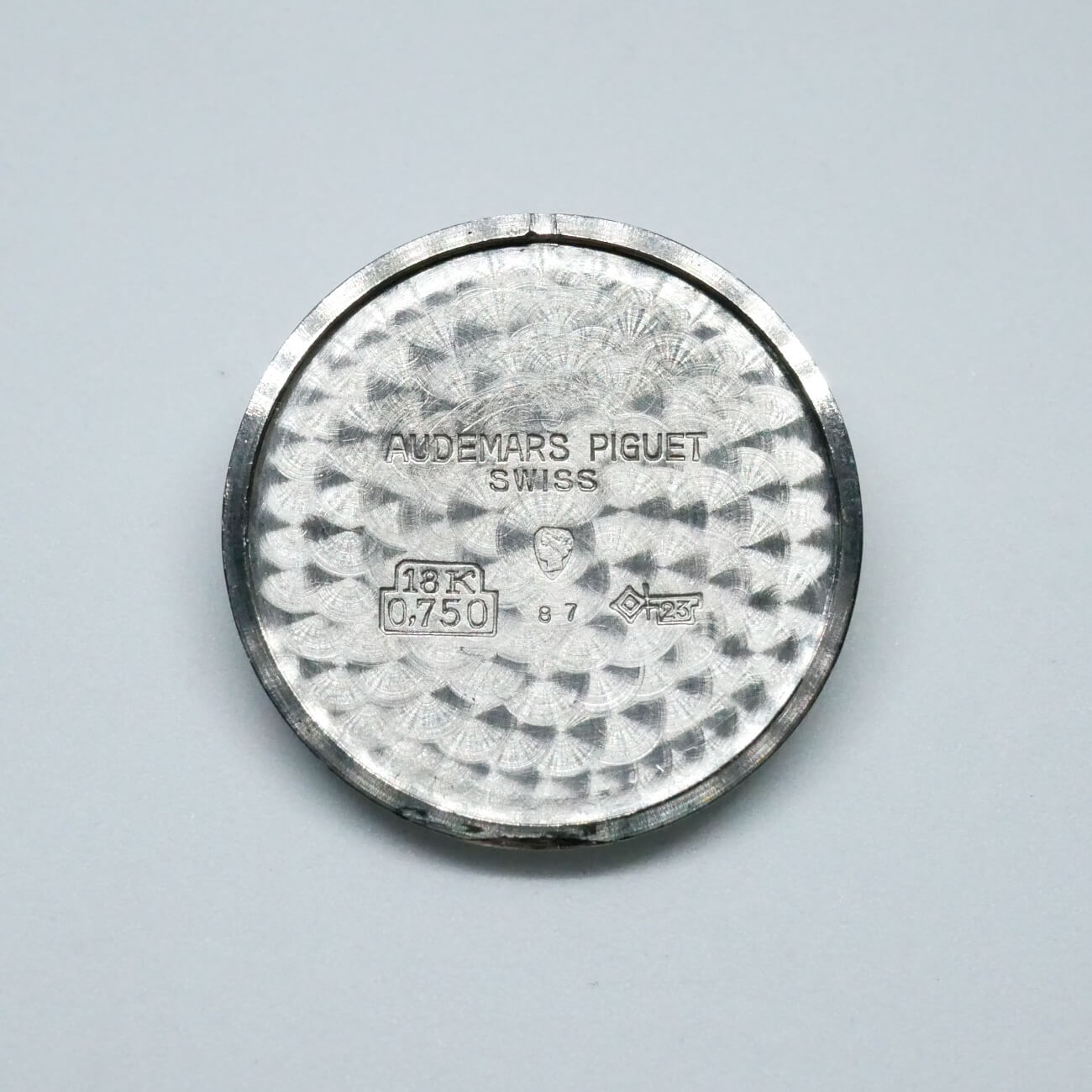 AUDEMARS PIGUET ROUND MODEL