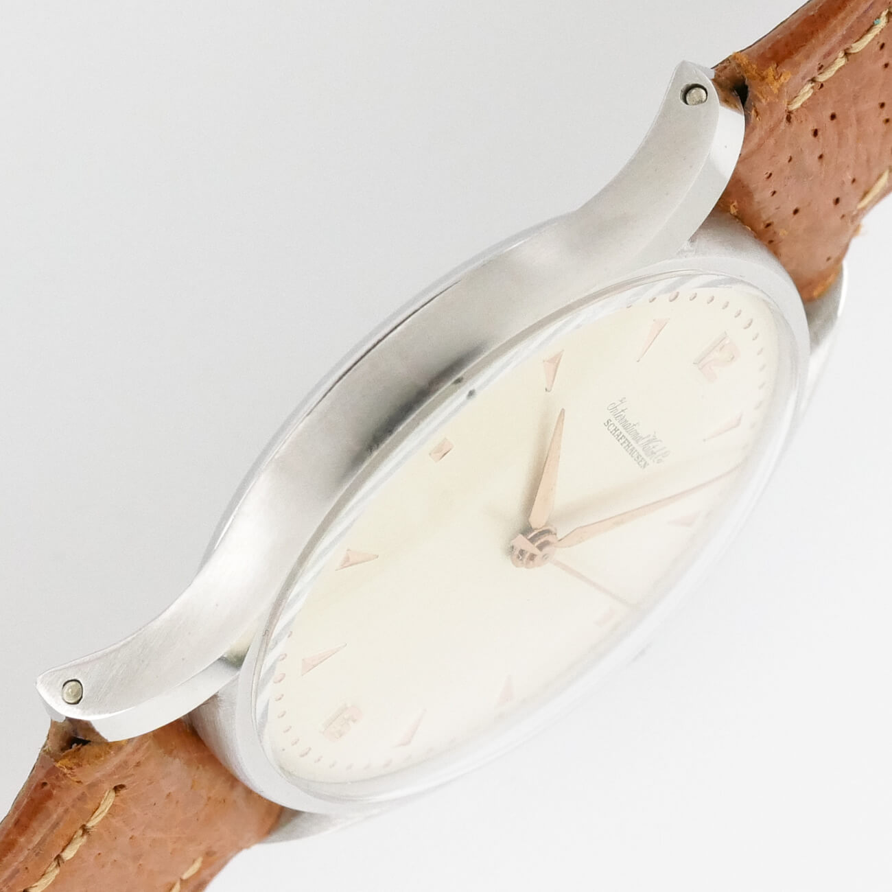 IWC ROUND MODEL N.O.S