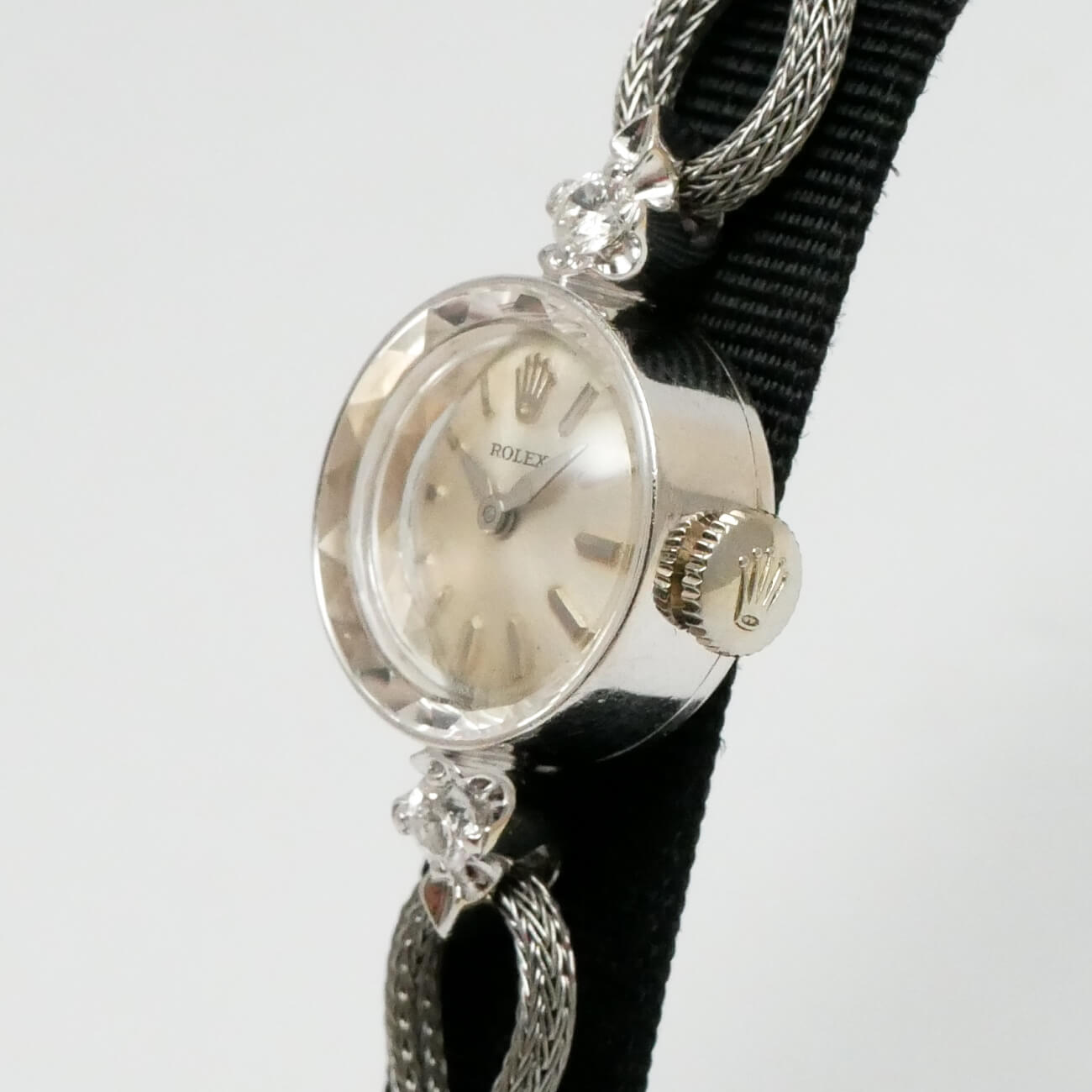 ROLEX ROUND MODEL