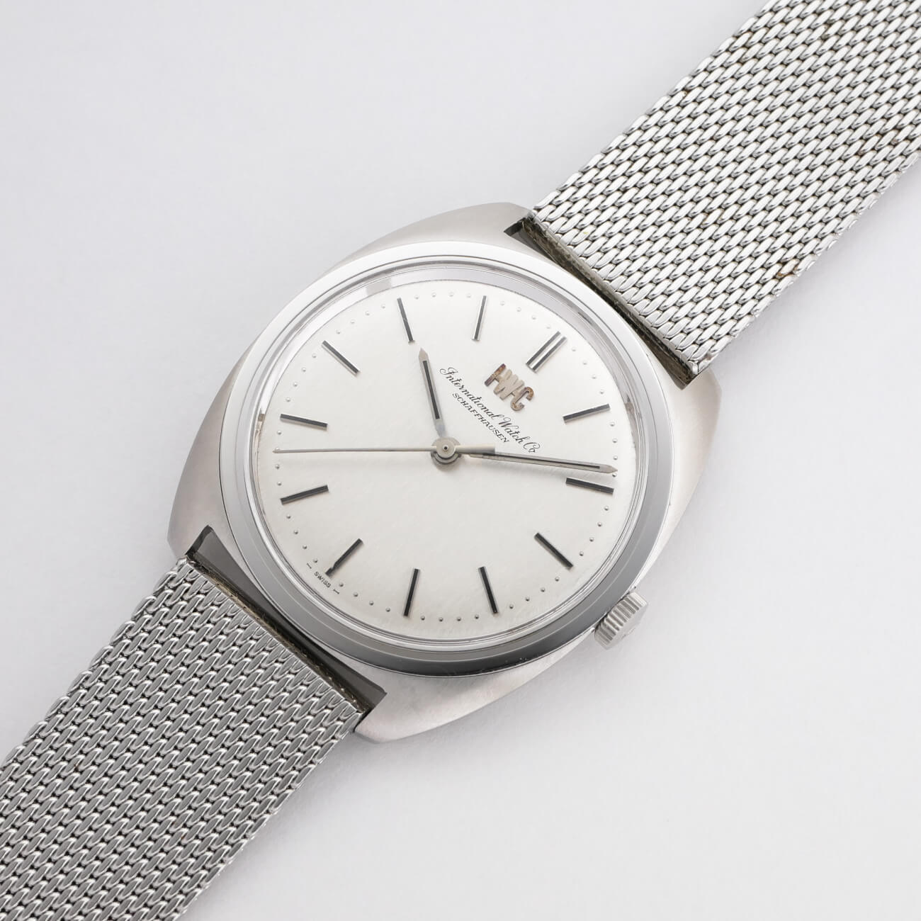 IWC TONNEAU MODEL