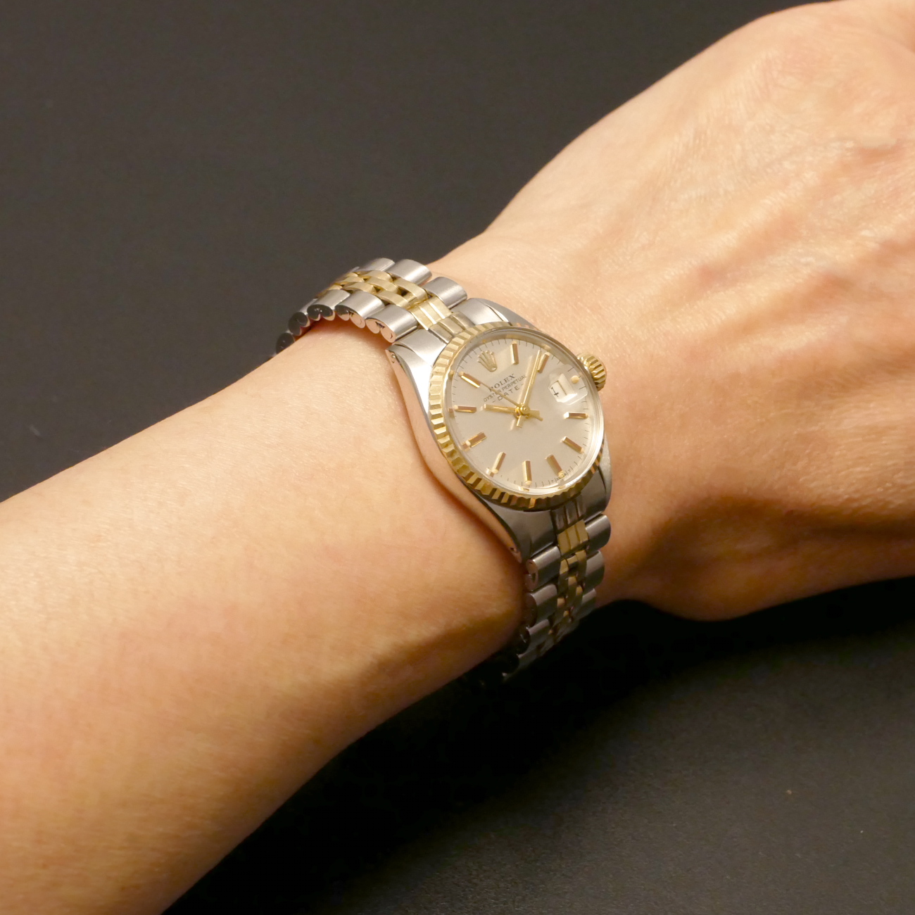 ROLEX OYSTER PERPETUAL DATE 
