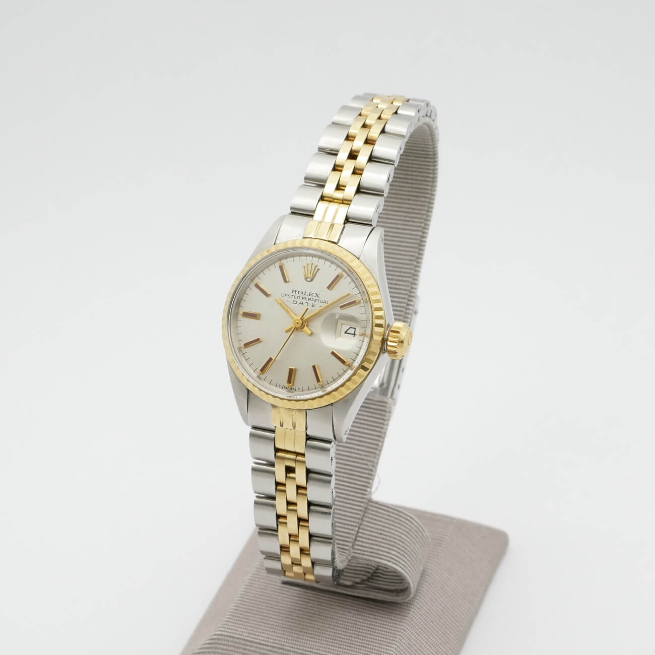 ROLEX OYSTER PERPETUAL DATE 