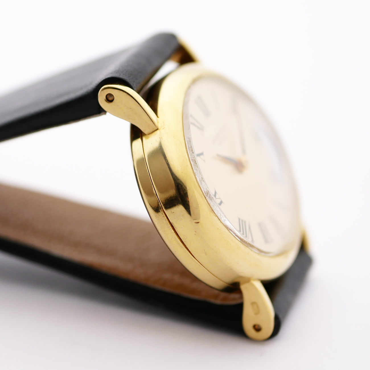 IWC ROUND MODEL