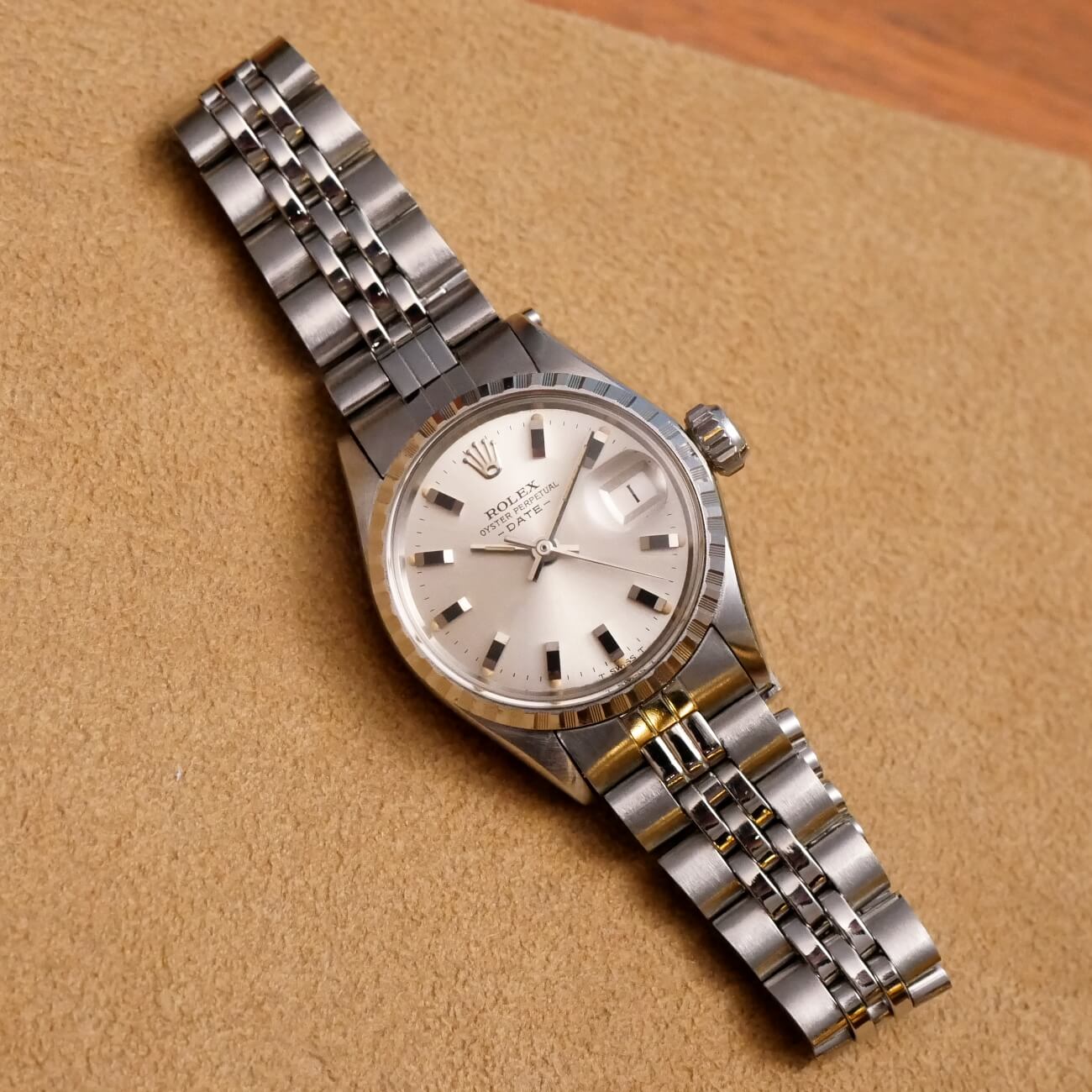 ROLEX OYSTER PERPETUAL DATE
