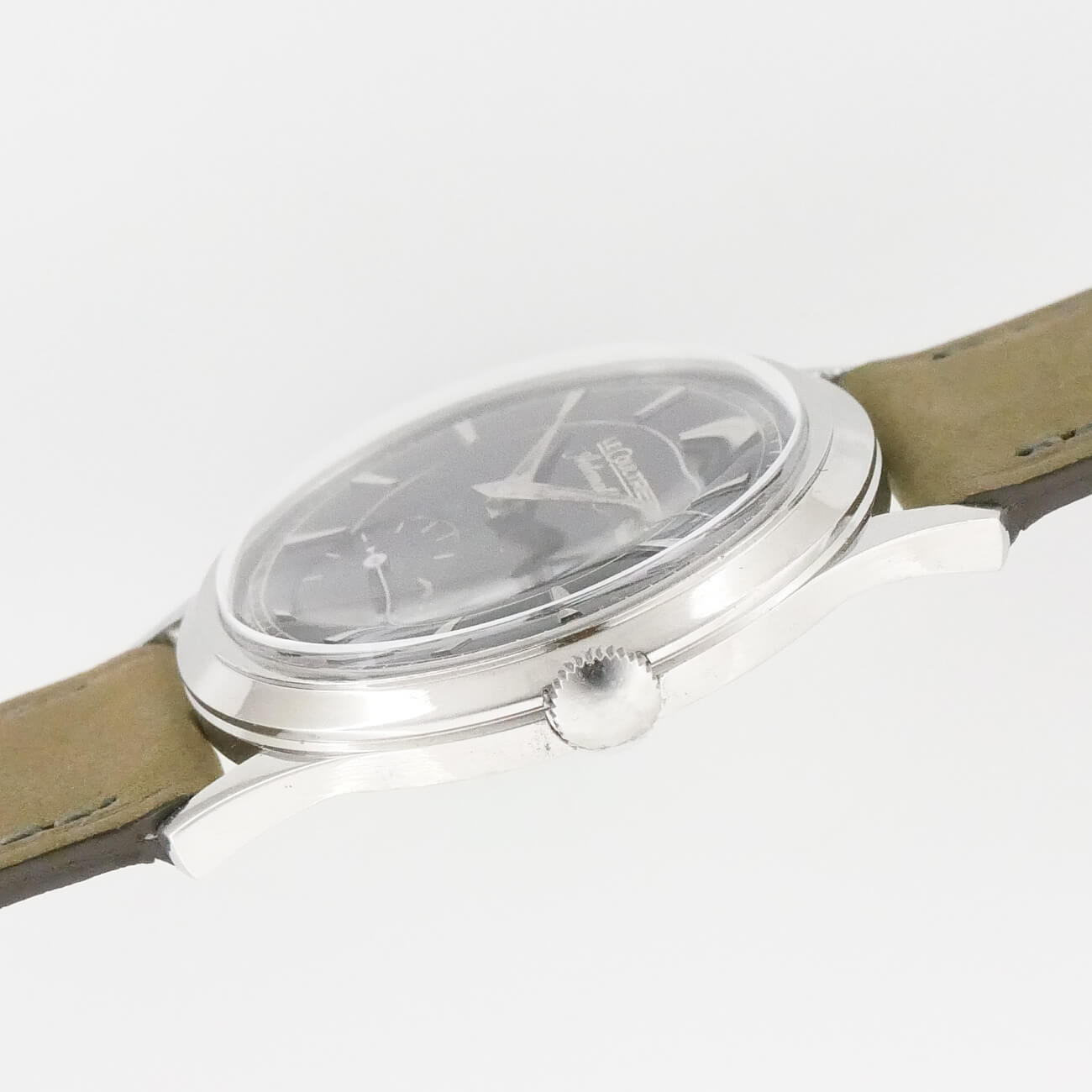 LE COULTRE ROUND MODEL