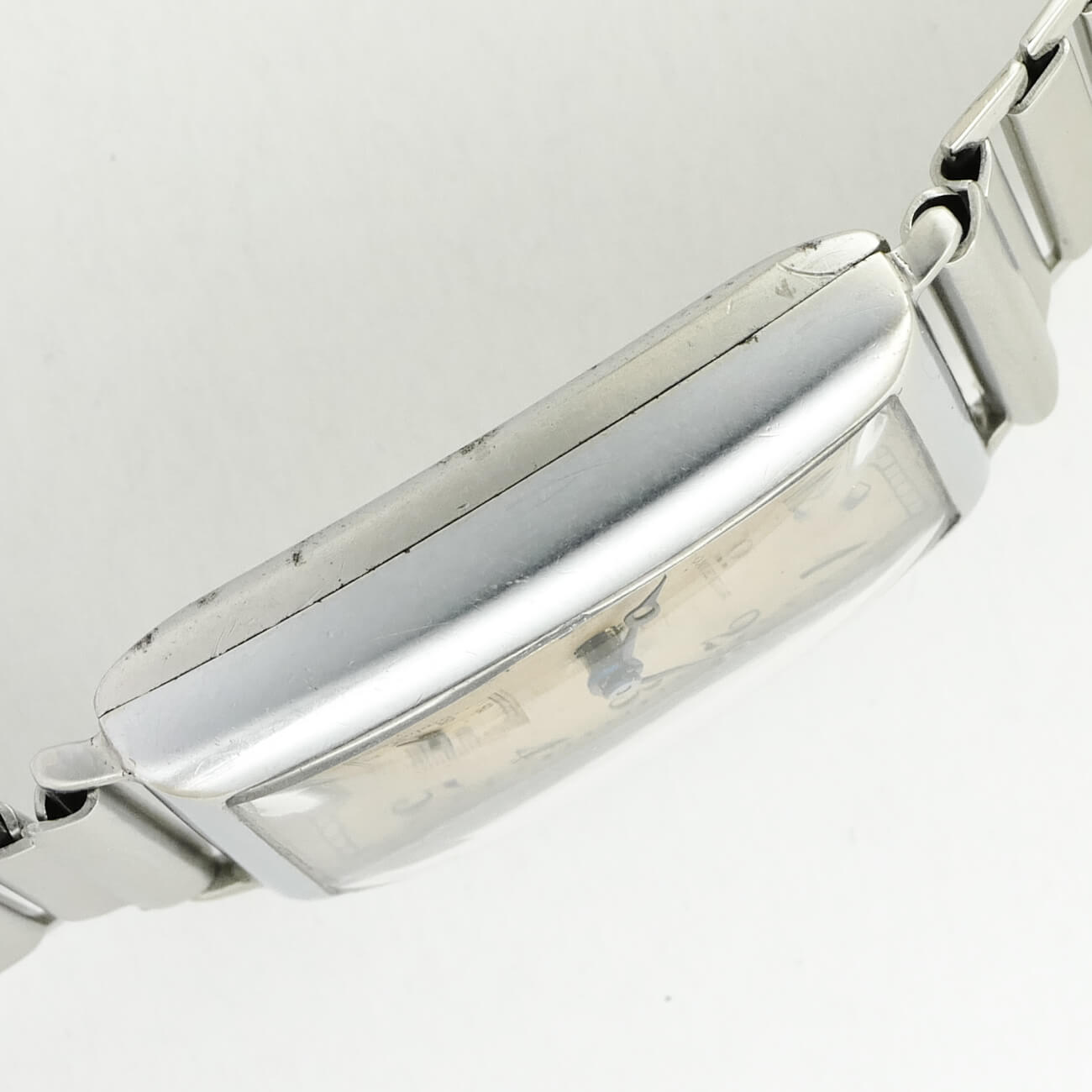 OMEGA RECTANGLE MODEL