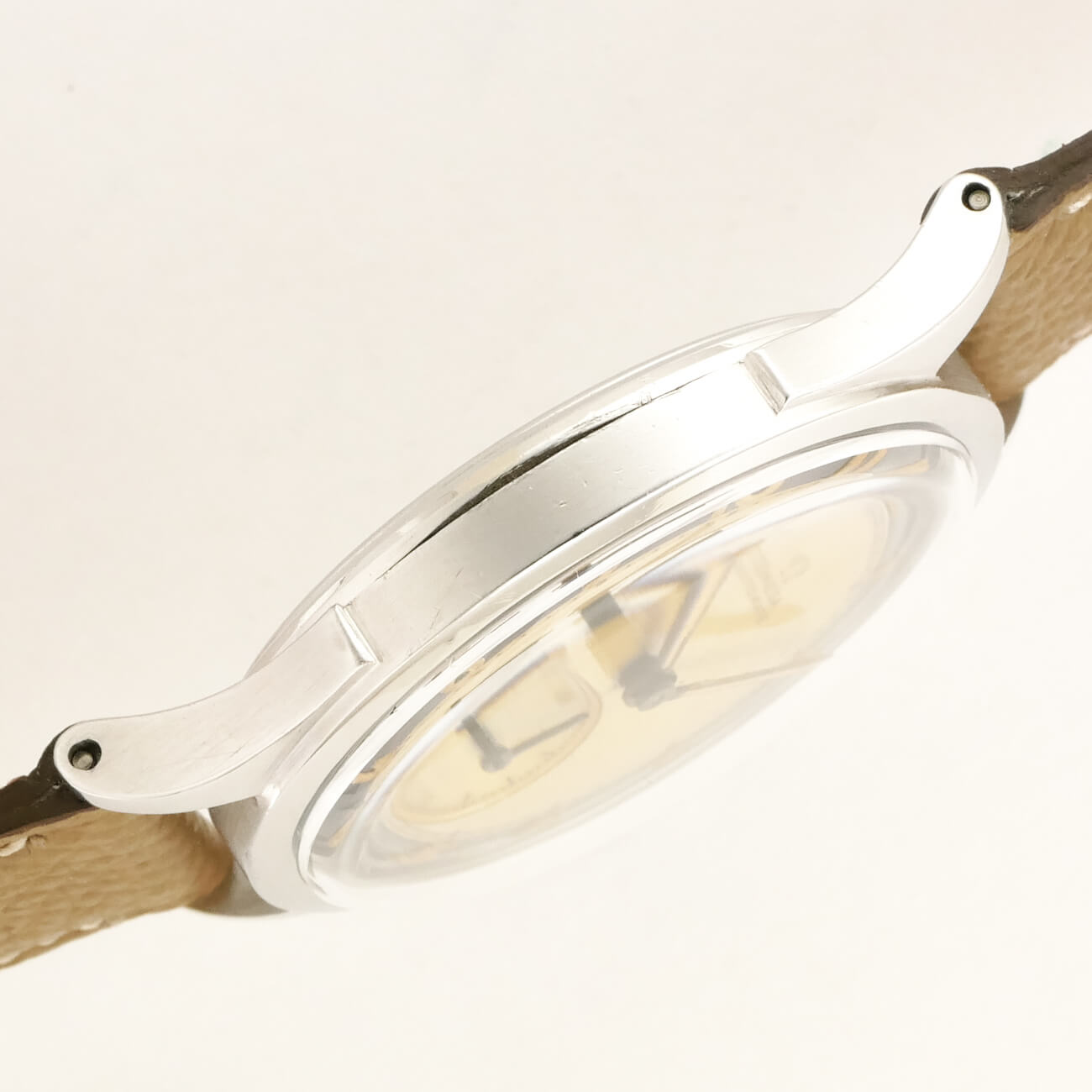 OMEGA ROUND MODEL