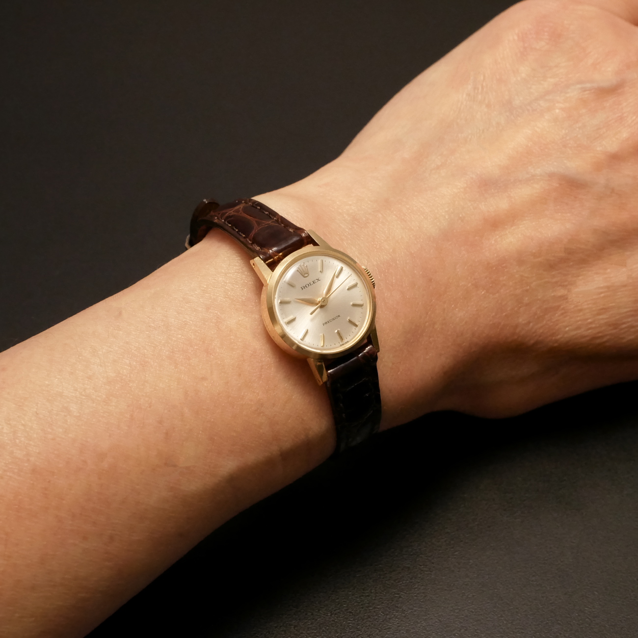 ROLEX ROUND MODEL