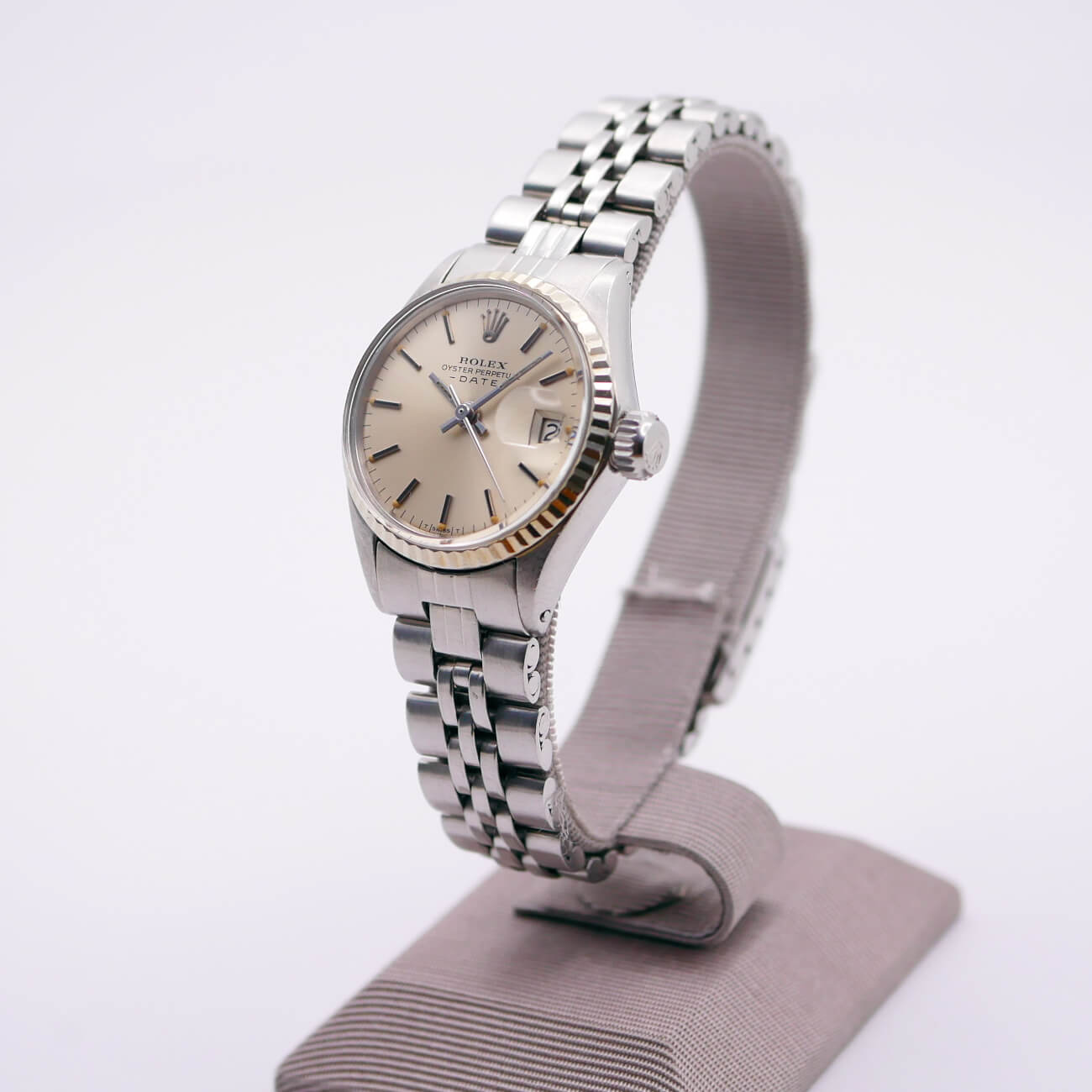 ROLEX OYSTER PERPETUAL DATE