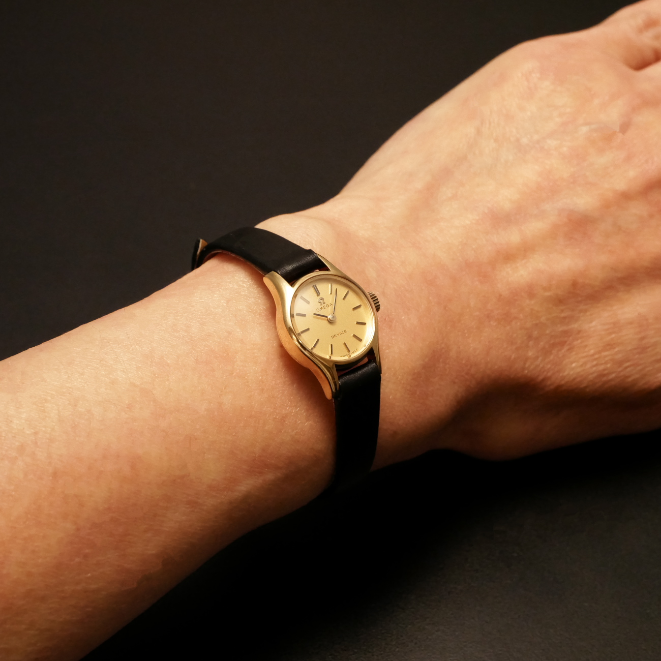 OMEGA DE VILLE