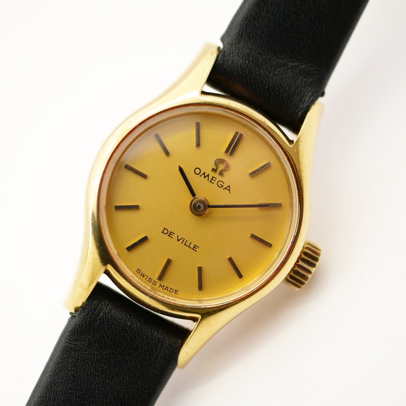 OMEGA DE VILLE