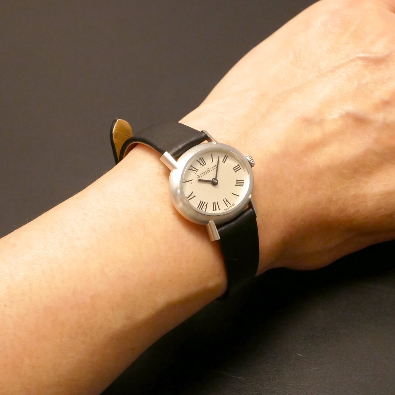 JAEGER LECOULTRE ROUND MODEL