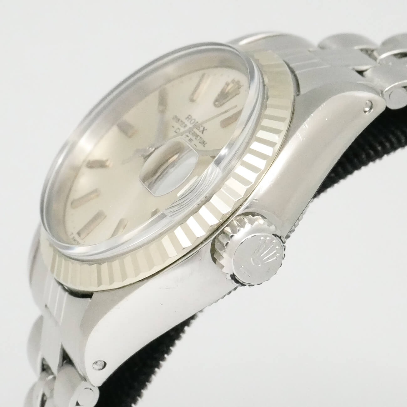 ROLEX OYSTER PERPETUAL DATE