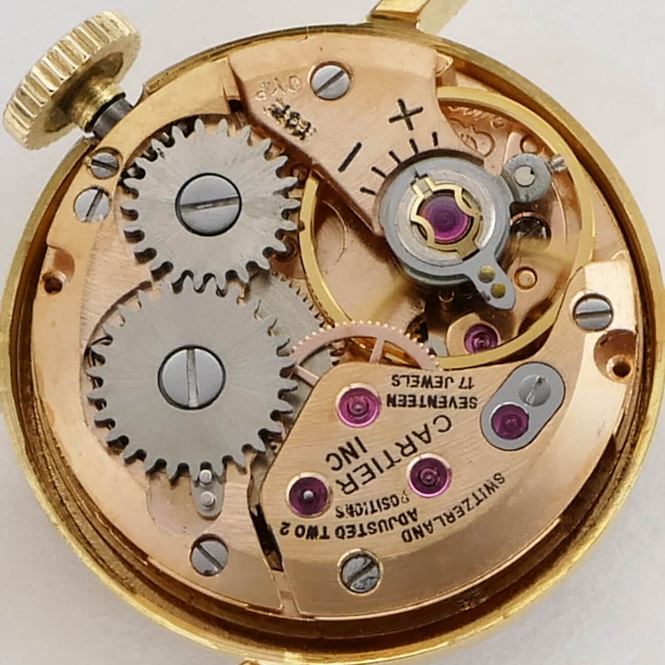 CARTIER ROUND MODEL