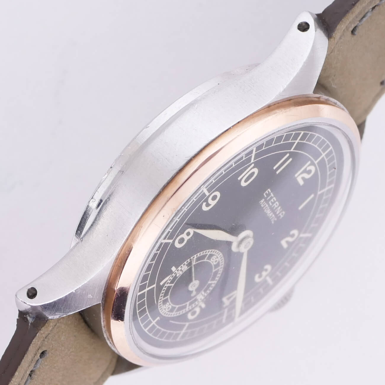ETERNA ROUND MODEL