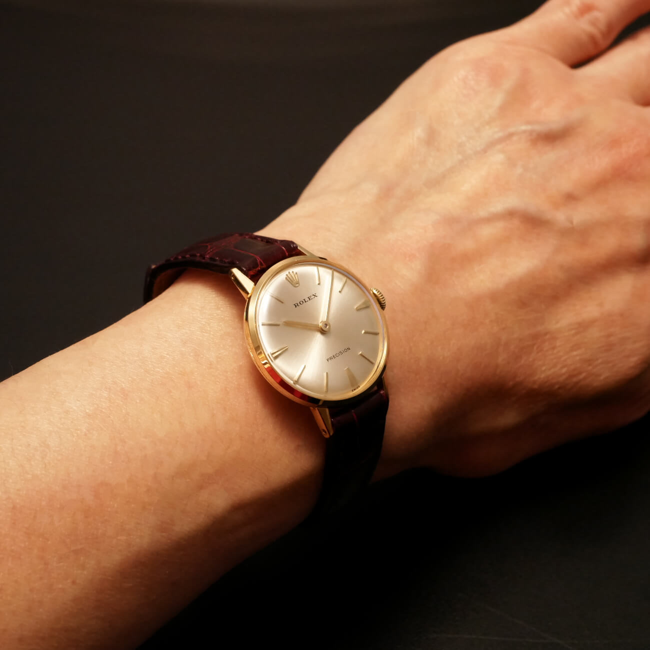 ROLEX ROUND MODEL