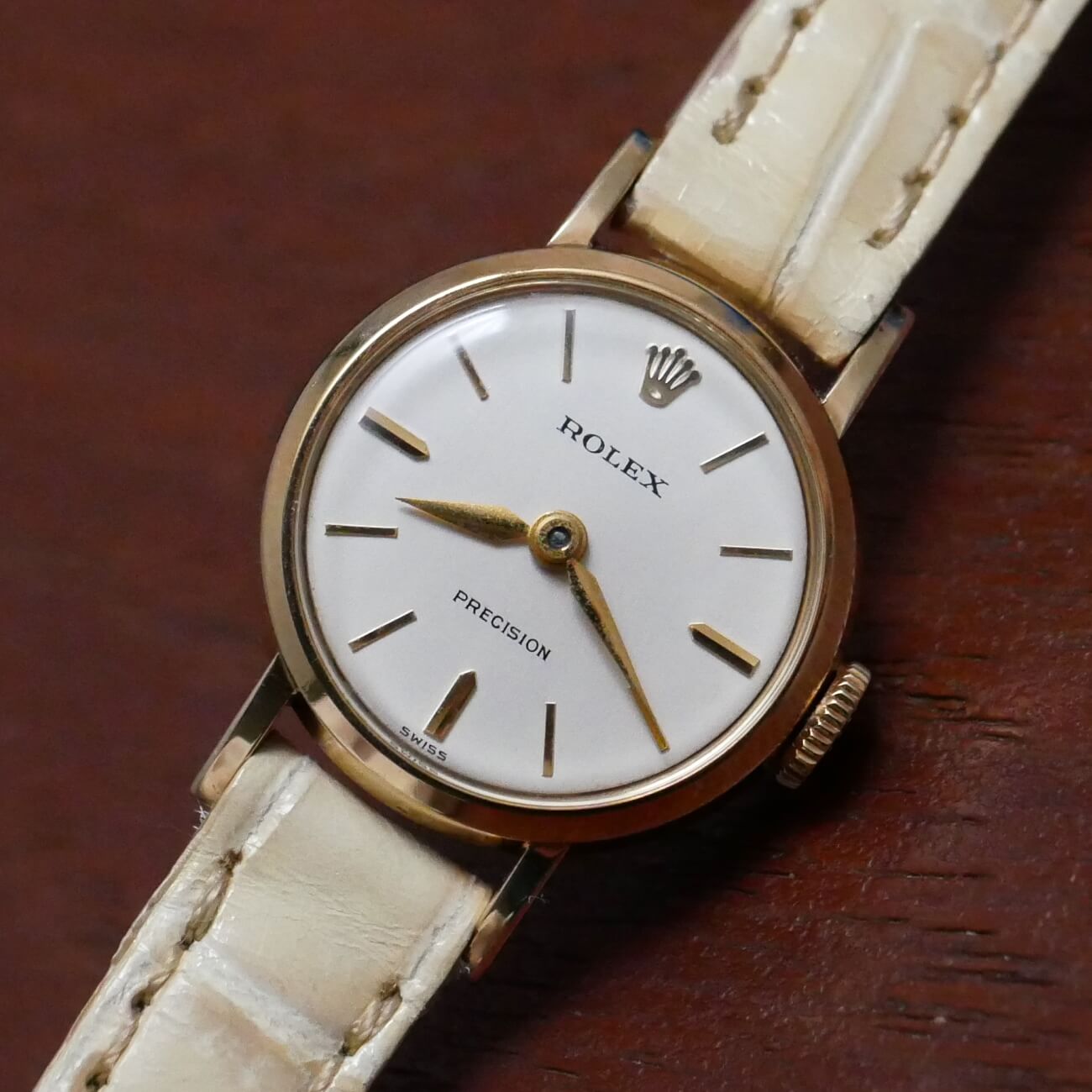 ROLEX ROUND MODEL