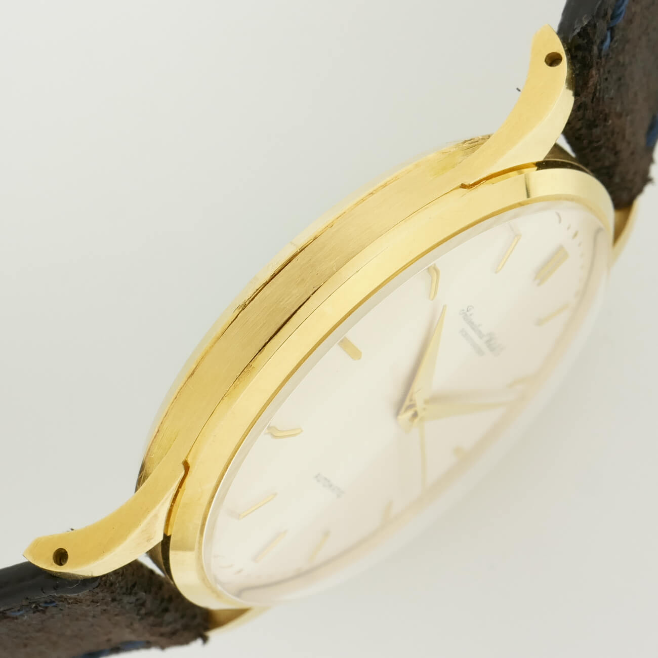 IWC ROUND MODEL