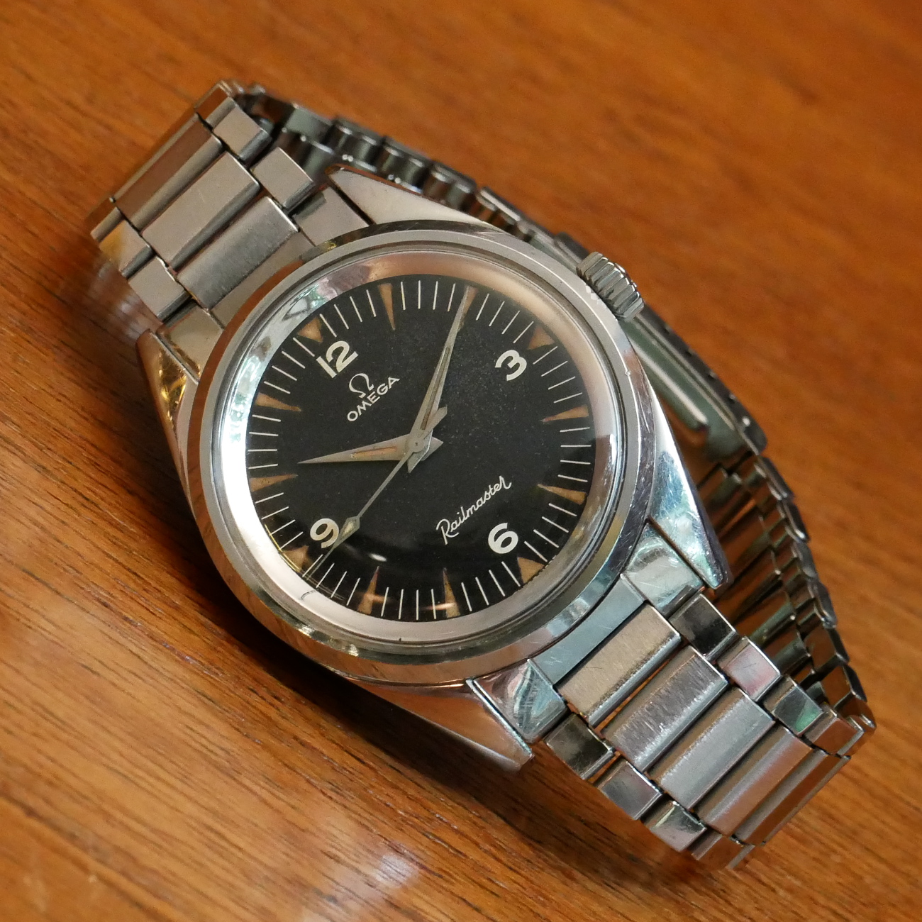 OMEGA RAILMASTER