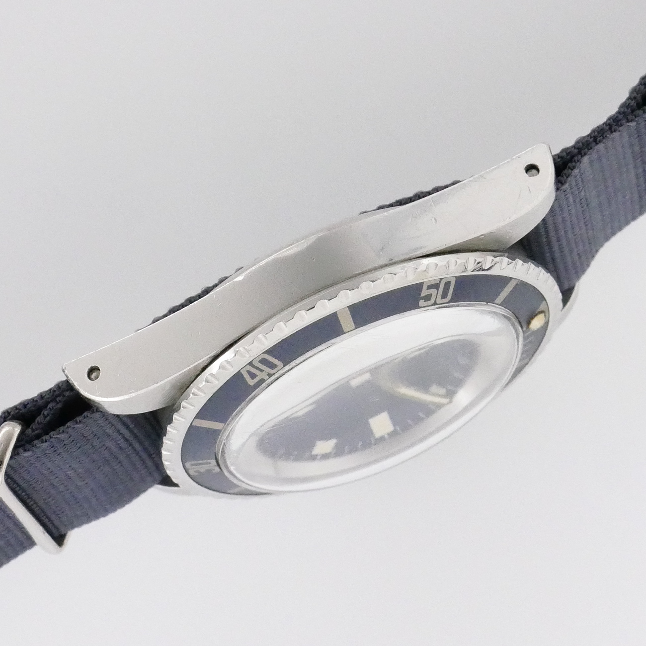 TUDOR SUBMARINER