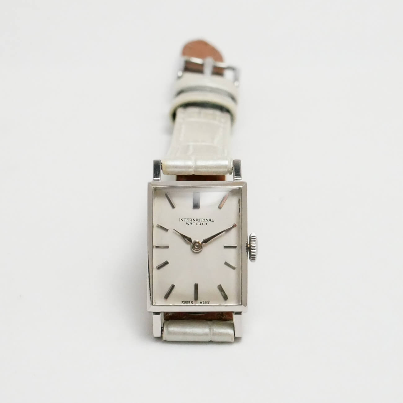 IWC RECTANGLE MODEL
