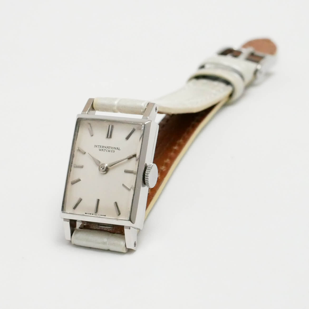 IWC RECTANGLE MODEL