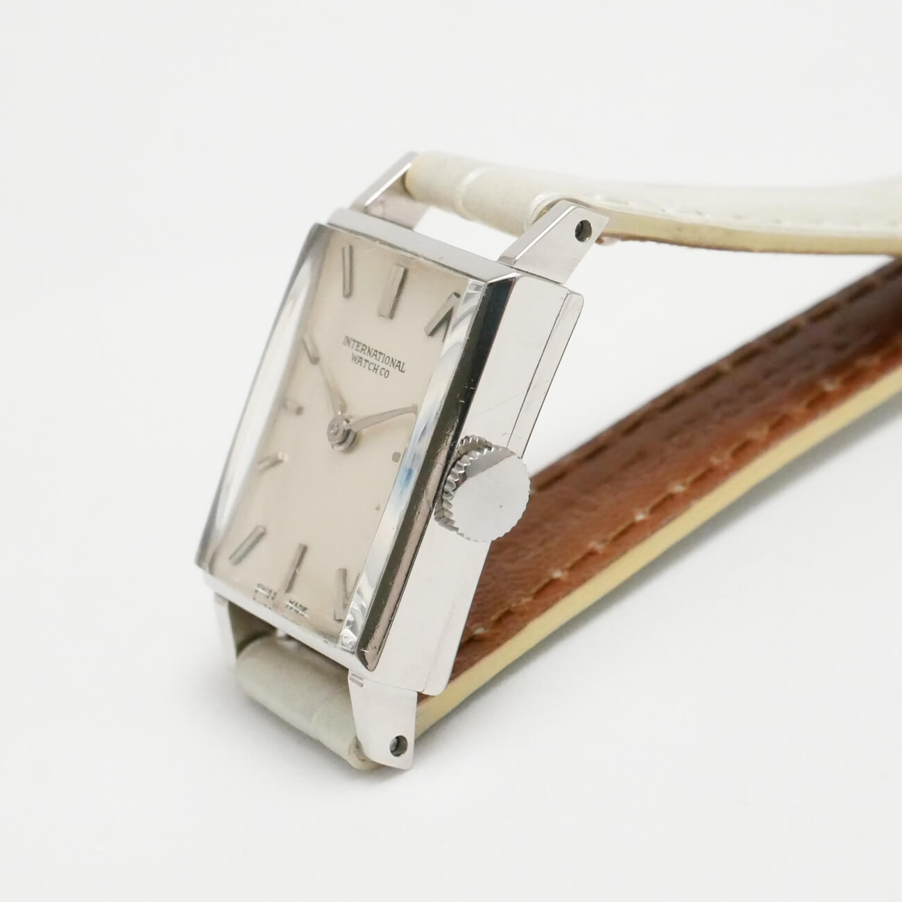 IWC RECTANGLE MODEL